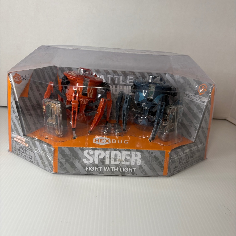 Hexbug Battle Ground Fight with Light 2 Spiders Electronic Battle Bugs NewInBox
